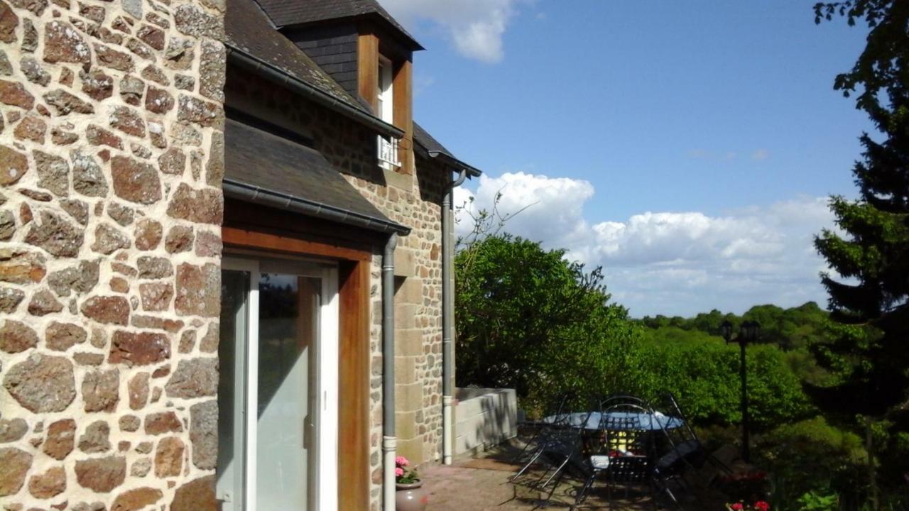 Le Tilleul Becherel Exterior photo